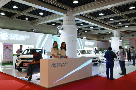 2016第六届杭州新能源车展今日开幕333.png